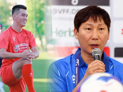 Tiến Linh nhận tin kém vui, trụ cột ĐT Việt Nam khiến HLV Kim Sang-sik lo sốt vó