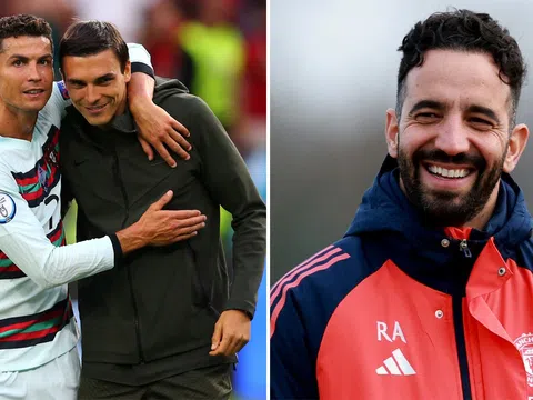 Đồng đội Ronaldo 'bật đèn xanh' với HLV Amorim, Man United kích hoạt bom tấn thứ ba với giá hời?