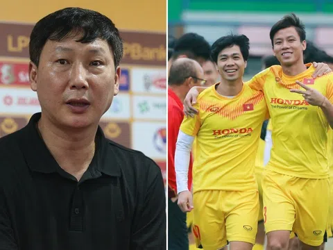Ông lớn V.League đưa ra quyết định khó tin, tương lai công thần ĐT Việt Nam có biến