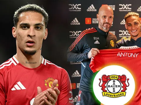 Manchester United làm khổ Antony, HLV Ten Hag chính thức xác nhận 'giải cứu' trò cưng