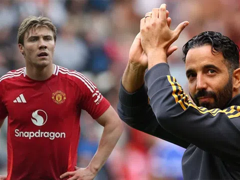 Hojlund 'xách vali' rời Old Trafford, Man United chiêu mộ 'Lewandowski 2.0' dự bị cho Sesko?