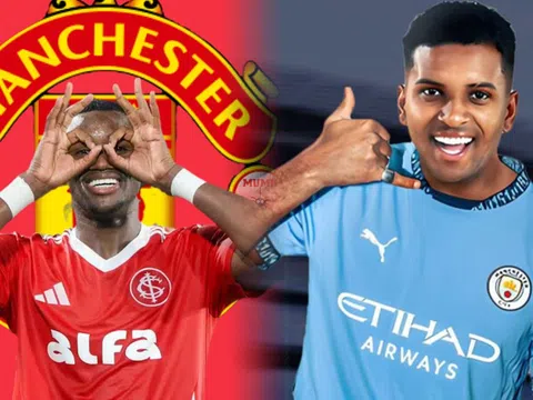 Tin chuyển nhượng sáng 12/8: Man United chiêu mộ 'Lewandowski 2.0'; Man City 'vung tiền' đón Rodrygo