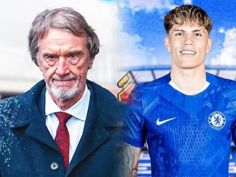 Sir Jim Ratcliffe tung đòn quyết định vụ Garnacho, Chelsea 'giải cứu' thành công người thừa Man Utd