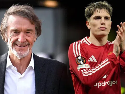 Sir Jim Ratcliffe bị Garnacho 'chọc giận', vụ người thừa Man Utd gia nhập 'ông lớn' châu Âu đổ bể