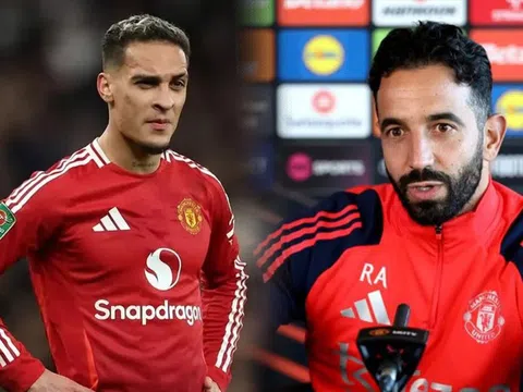 Tin chuyển nhượng sáng 23/8: Chính thức xong vụ Man Utd chiêu mộ 'Toni Kroos 2.0'; Antony đạt thỏa thuận rời MU