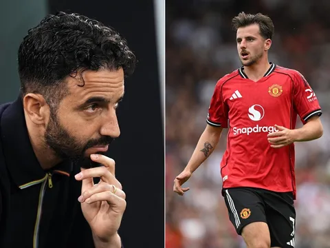 Ruben Amorim đổ thêm dầu vào lửa sau trận thua Grimsby, Man United chốt HLV mới trong 48 giờ tới