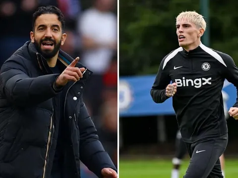 Garnacho nhận 'cảnh báo' ngay sau khi đến Chelsea, Man United thở phào với 'cừu đen' phòng thay đồ