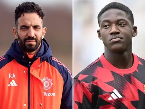 Tin chuyển nhượng mới nhất 19/9: Mainoo đếm ngày rời Man Utd; Sir Jim Ratcliffe sa thải HLV Amorim?