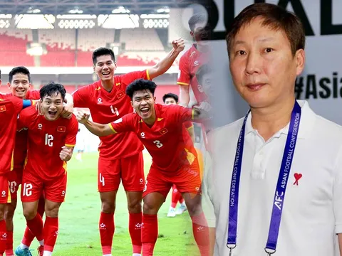 U23 Việt Nam lập kỳ tích chấn động Đông Nam Á, HLV Kim Sang-sik tiếp tục nhận 'món quà lớn'