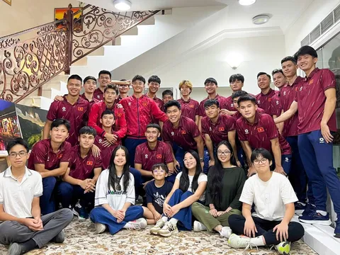 U23 Việt Nam nhận 'món quà lớn', người thay HLV Kim Sang-sik quyết tâm đánh bại cường địch Tây Á