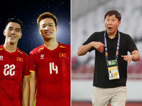 Trụ cột ĐT Việt Nam bất an với chấn thương, HLV Kim Sang-sik có thay đổi ở trận tái đấu với Nepal