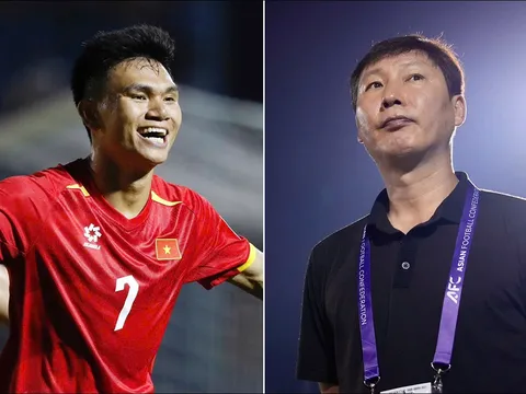ĐT Việt Nam ;tạo 'địa chấn' trên BXH FIFA, HLV Kim Sang-sik nhận thưởng lớn sau trận thắng Nepal