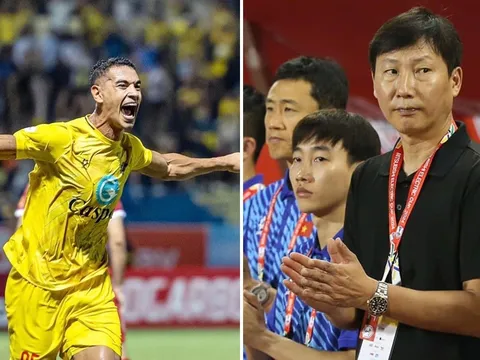 Tin bóng đá tối 18/10: ĐT Việt Nam bứt tốc trên BXH FIFA; Tân binh nhập tịch báo tin vui