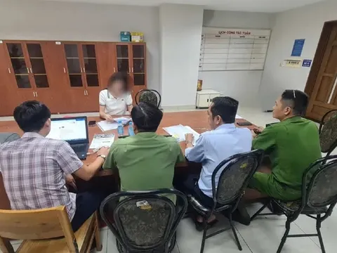 6 người mẫu váy trắng quảng cáo cờ bạc tại sân Pickleball, công ty ở TP.HCM bị xử phạt nặng