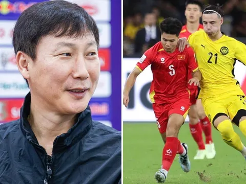 Tin bóng đá tối 24/10: Ngôi sao ĐT Việt Nam gây sốt; FIFA tung 'đòn quyết định' với Malaysia