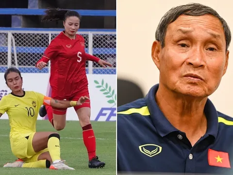 Chung bảng với ĐT Việt Nam ở SEA Games 33, HLV của Malaysia kêu trời vì bất công