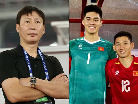 Tin bóng đá trong nước 3/12: Xong vụ trụ cột U22 Việt Nam sang Nhật Bản; HLV Kim Sang-sik thận trọng