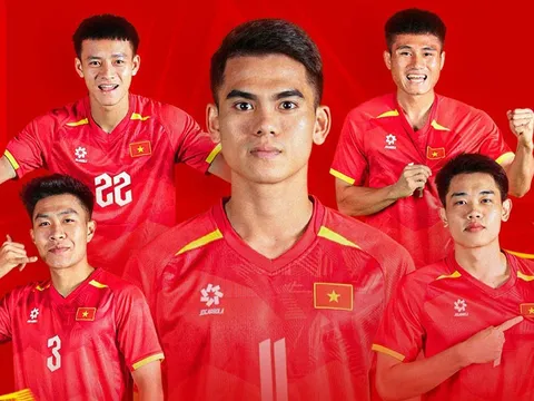 Trực tiếp U22 Việt Nam vs U22 Lào - SEA Games 33: Thầy trò HLV Kim Sang-sik thị uy sức mạnh?
