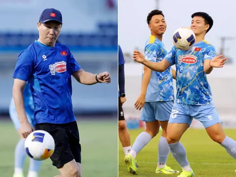 Tin bóng đá trong nước 8/12: ĐT nữ Việt Nam nguy cơ bị loại; Cầu thủ U22 vừa học vừa đá SEA Games 33