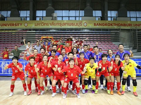 Bàn thắng vàng đưa ĐT futsal nữ Việt Nam vào Chung kết SEA Games 33, quyết soán ngôi Thái Lan