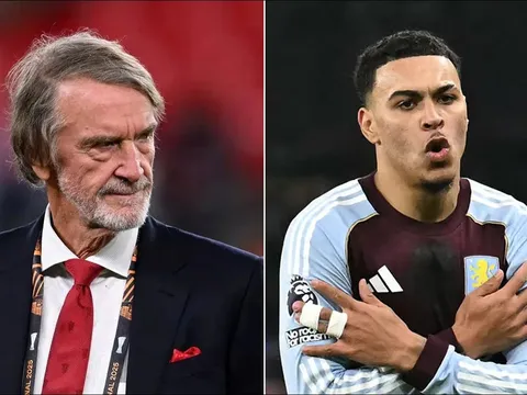 Sir Jim Ratcliffe tái thiết hàng công Man Utd, HLV Carrick đón bom tấn 100 triệu trong hè 2026