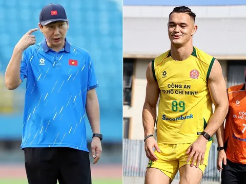 Sao Việt kiều được tiến cử lên ĐT Việt Nam, HLV Kim Sang Sik đối mặt bài toán khó