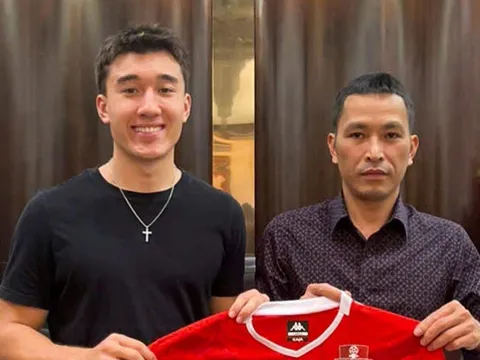 V.League đón 'làn gió mới', ngôi sao Việt kiều Canada trở về góp sức cho bóng đá Việt Nam