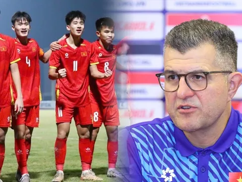 HLV Roland triệu hồi 'người cũ' ĐT Việt Nam, quyết 'vùi dập' Malaysia ở giải Đông Nam Á