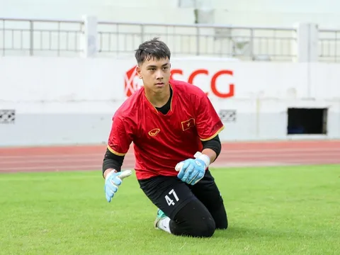 Sao Việt kiều được bổ sung cấp tốc lên U19 Việt Nam: Phát triển ở Tây Ban Nha, cạnh tranh với Nhật Ka