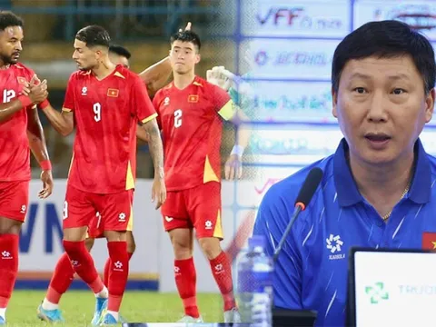 ĐT Việt Nam 'đại thắng' Bangladesh, HLV Kim Sang-sik có quyết định dứt khoát trước ngày đấu Malaysia