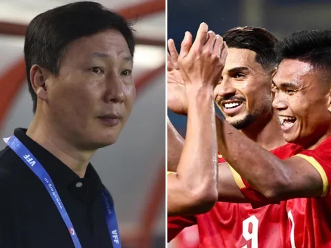 ĐT Việt Nam nhận tin dữ từ 2 trụ cột, HLV Kim Sang Sik 'ngồi trên đống lửa' trước đại chiến Malaysia
