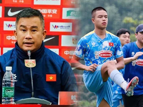 U23 Việt Nam bị Thái Lan 'vượt mặt', HLV Đinh Hồng Vinh 'nhắc khéo' ngôi sao Việt kiều