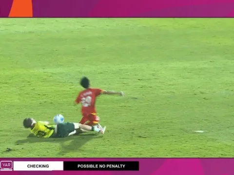 Lý do U17 Việt Nam bị từ chối quả penalty ở trận gặp U17 Australia