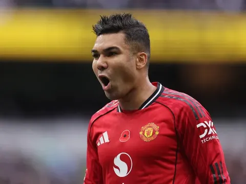 Casemiro chỉ ra “vấn đề lớn” của Man Utd, ủng hộ Michael Carrick làm HLV trưởng