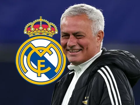 Jose Mourinho chính thức tái xuất Real Madrid sau 13 năm, nhận nhiệm vụ giải cứu khủng hoảng