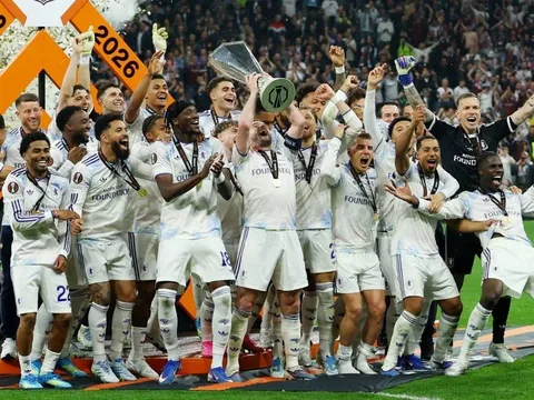 Aston Villa vô địch Europa League: Chấm dứt 30 năm khát danh hiệu, Emery lập kỳ tích châu Âu