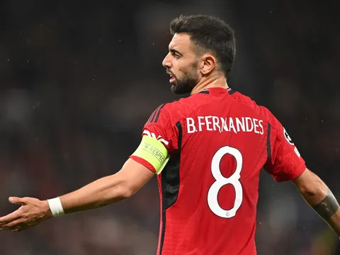 Tin chuyển nhượng tối 26/5: MU đàm phán giữ Bruno Fernandes, Arsenal tăng tốc vụ Julian Alvarez