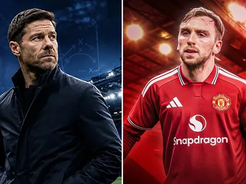 HLV Carrick tung 'bài tẩy', Man Utd đánh bại Chelsea ở thương vụ bom tấn Jarrod Bowen?