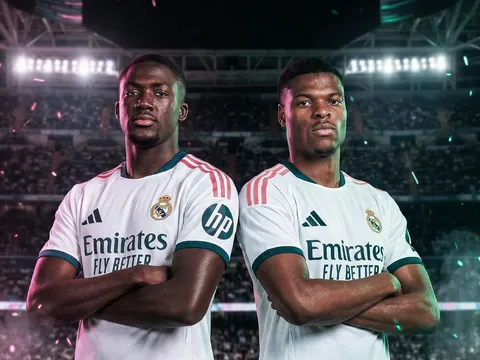 Real Madrid chốt “bom tấn kép”: Konaté cập bến miễn phí, Dumfries thay thế Trent Alexander-Arnold