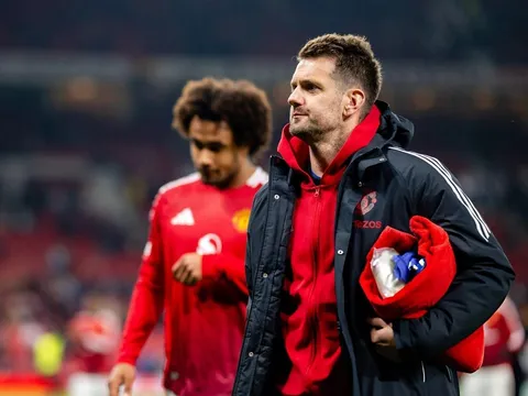 Man United công bố bản hợp đồng thứ 2 sau Ederson, ngôi sao 40 tuổi đổi ý trước World Cup 2026