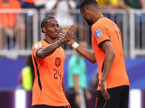 Tin chuyển nhượng tối 22/6: PSG cạnh tranh MU vụ Summerville, Tottenham quyết chiêu mộ Gakpo