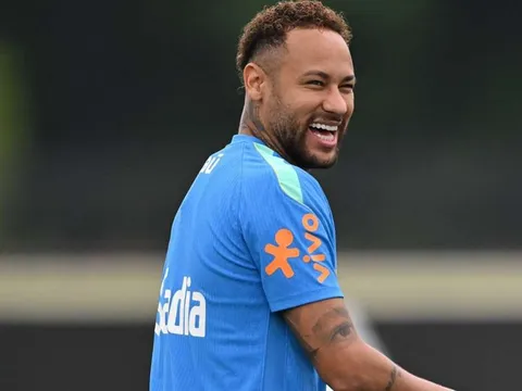 Neymar sẵn sàng tái xuất cùng Brazil, Martinelli báo tin vui trước trận gặp Scotland