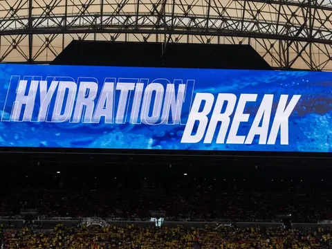 Chủ tịch FIFA lên tiếng về tranh cãi hydration break tại World Cup 2026