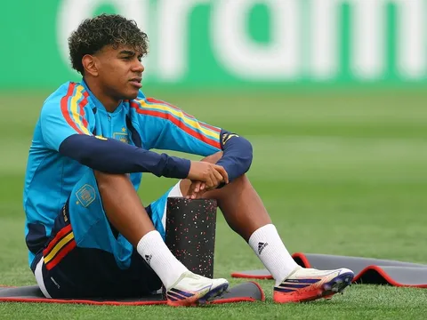 Lamine Yamal chấn thương, lỡ hẹn Messi ở trận Chung kết World Cup 2026?