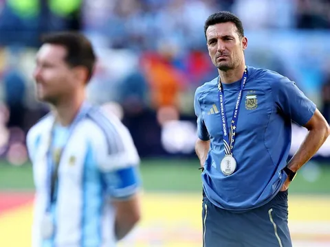 Nối gót Messi, HLV Lionel Scaloni rời ĐT Argentina sau World Cup 2026?