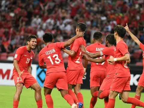 Singapore chịu bất lợi lớn, sớm 'giương cờ trắng' trước ĐT Việt Nam