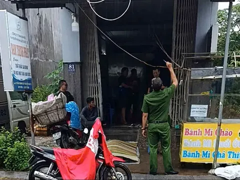 Danh tính người đàn ông tử vong cạnh tủ bánh mì, đã rõ nguyên nhân ban đầu