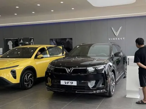 Cựu nhân viên VinFast lĩnh 17 năm tù vì làm giả, giả mạo hồ sơ ưu đãi mua xe