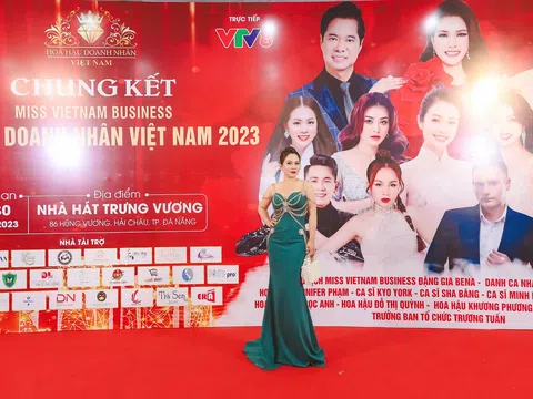 Người đẹp Ngọc Trang khoe vóc dáng thon gọn tại chung kết Hoa hậu DNVN 2023