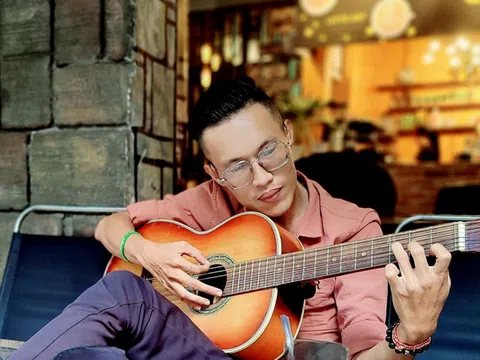 Đạo diễn, nhạc sĩ Khang Điền trải lòng về chuyện tình cảm.